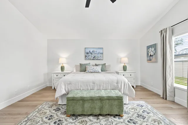 Residence photo 17