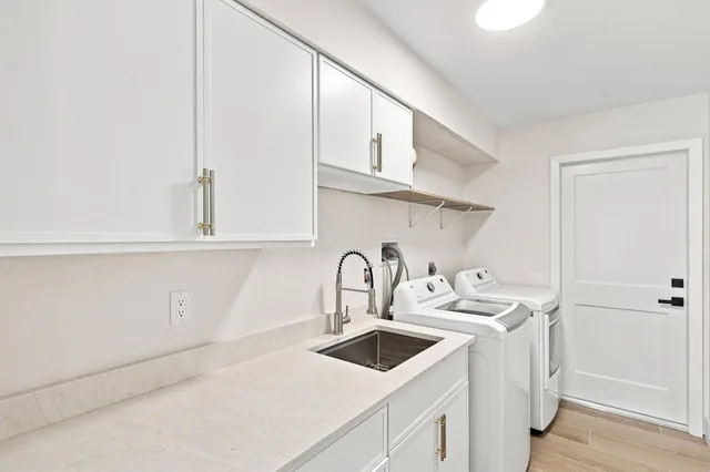 Residence photo 32