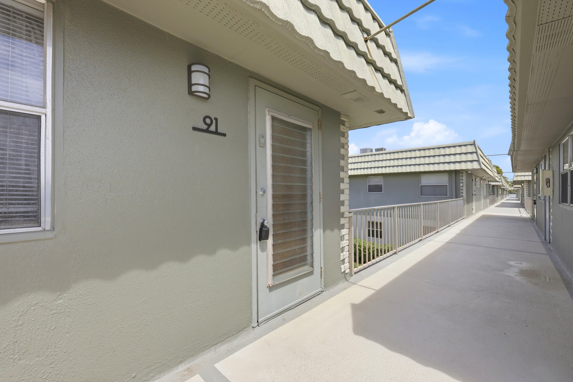 Residence photo 2