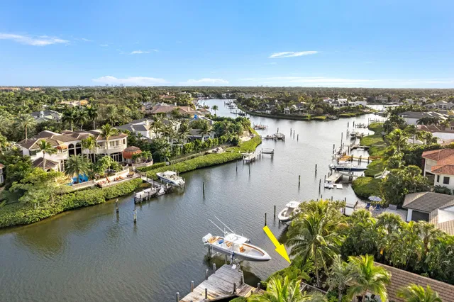 Admirals Cove Residence photo 5