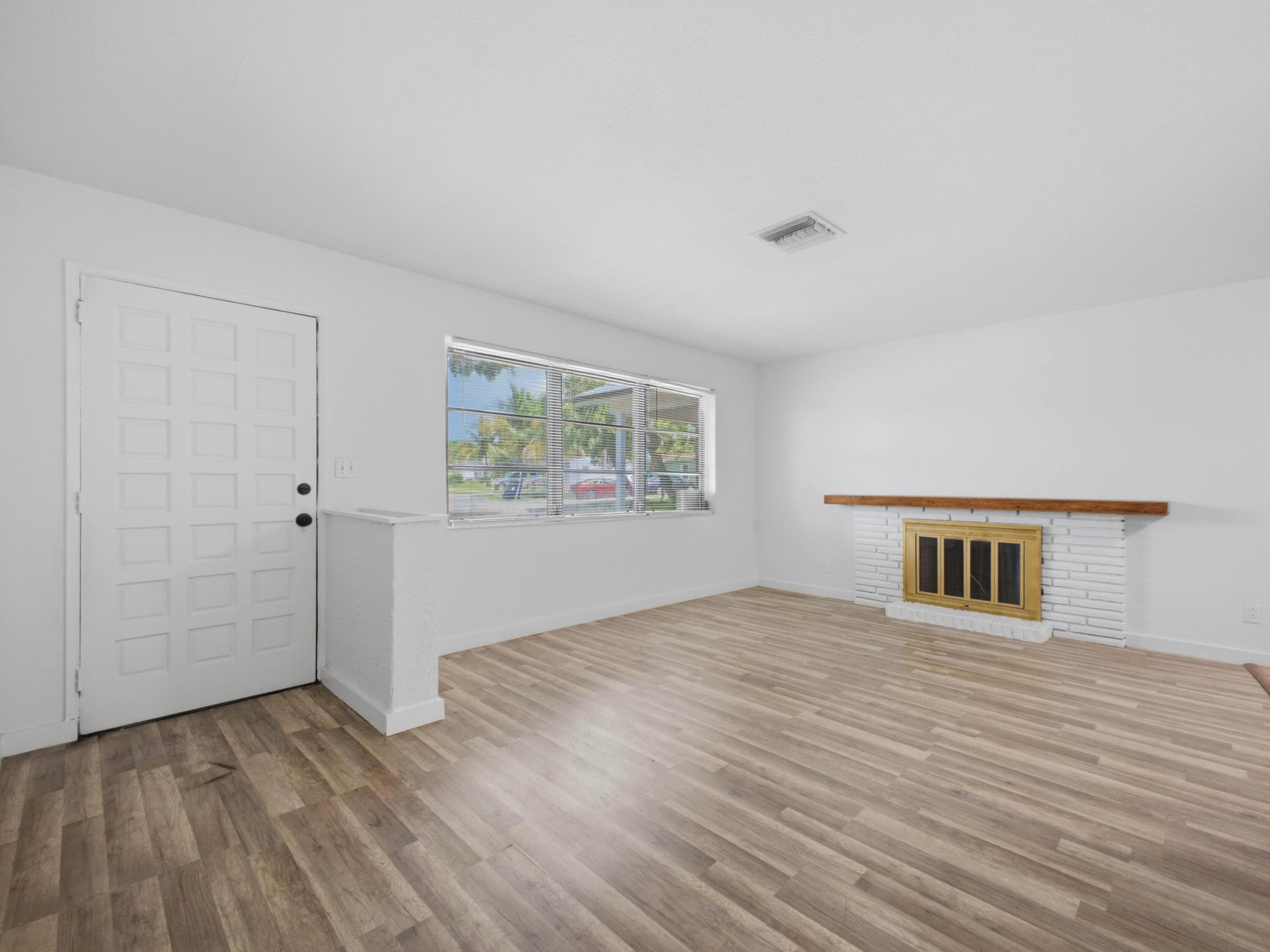 West Palm Beach Residence photo 8
