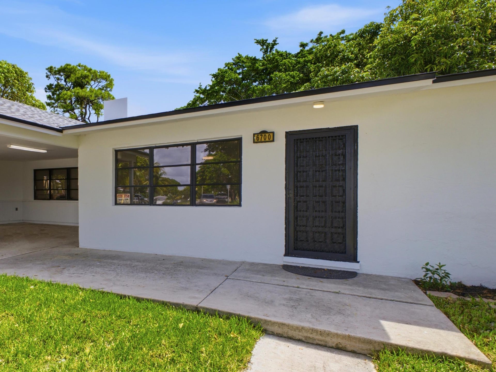 West Palm Beach Residence photo 32