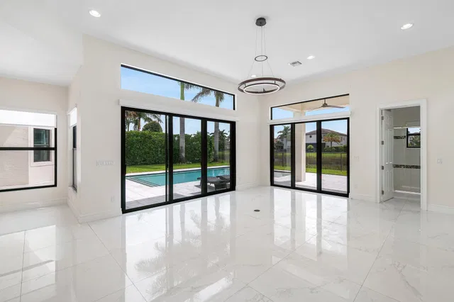 Boca Bridges Residence photo 15