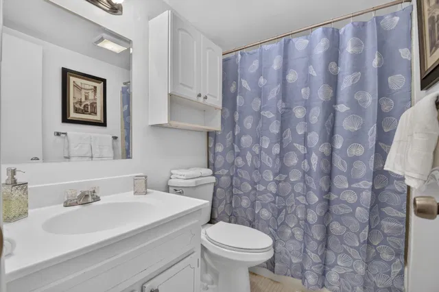 Unit 107 photo 14