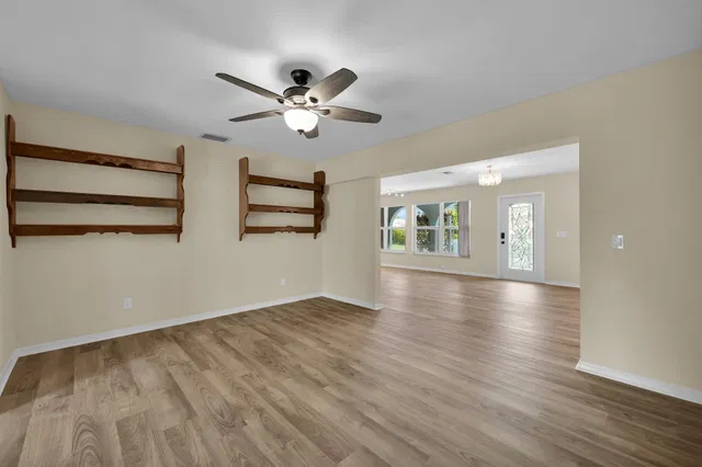 Residence photo 9