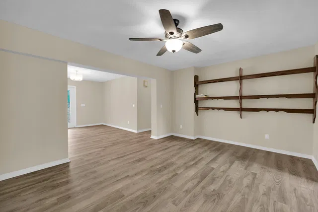 Residence photo 10