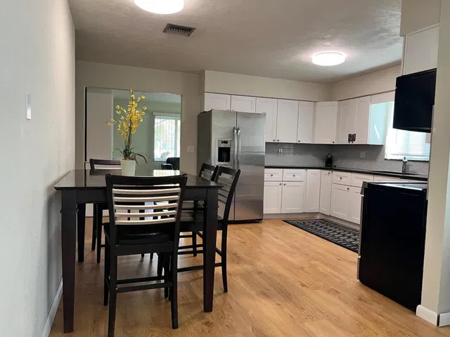  Residence photo 7