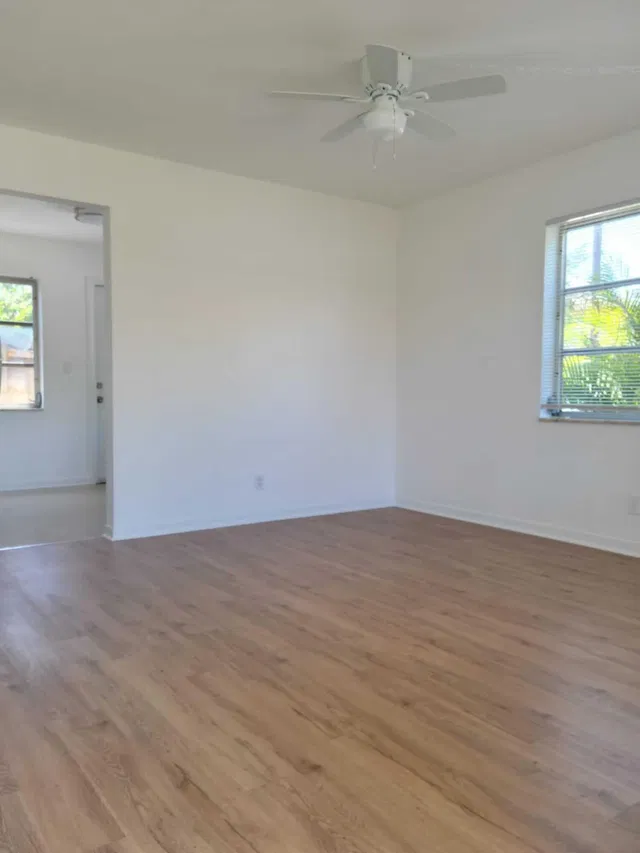  Residence photo 17