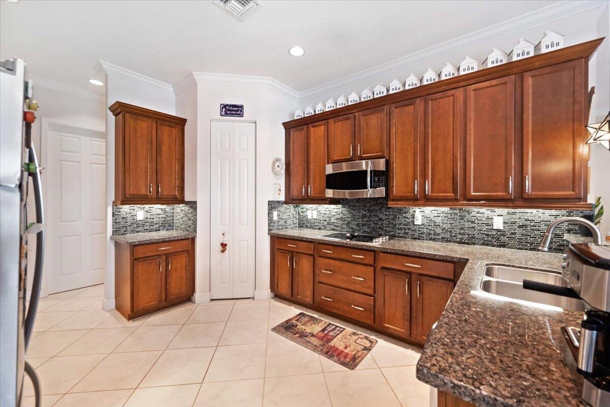 Residence photo 12