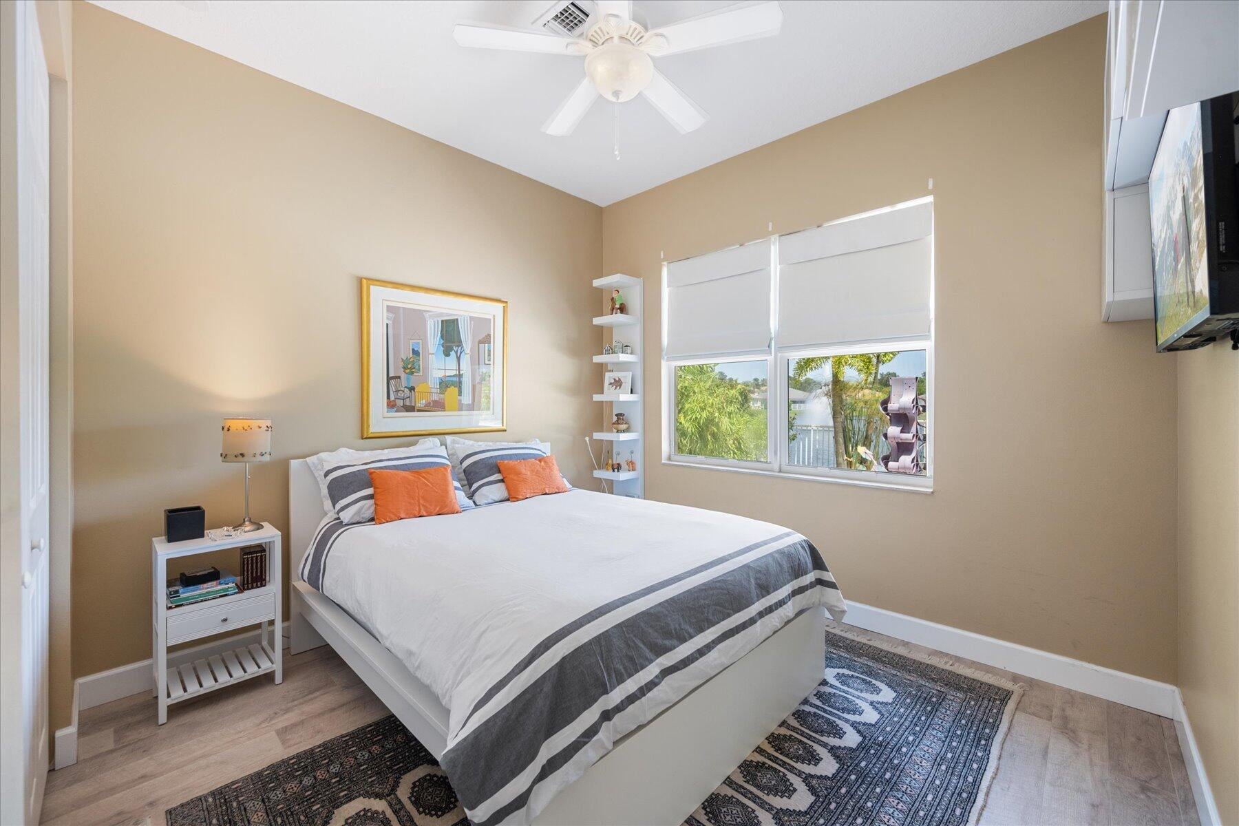Residence photo 17