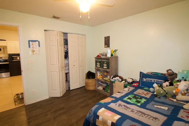 Residence photo 20
