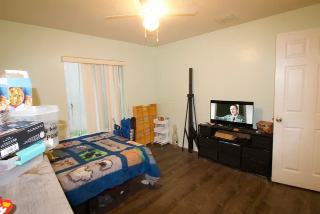 Residence photo 21