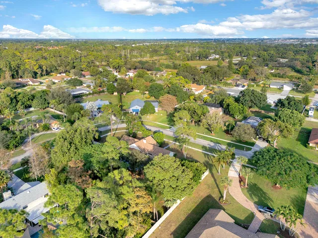 Residence photo 45