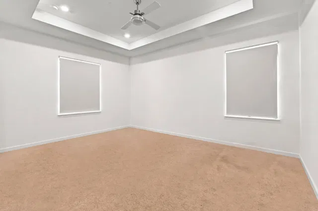 Residence photo 20