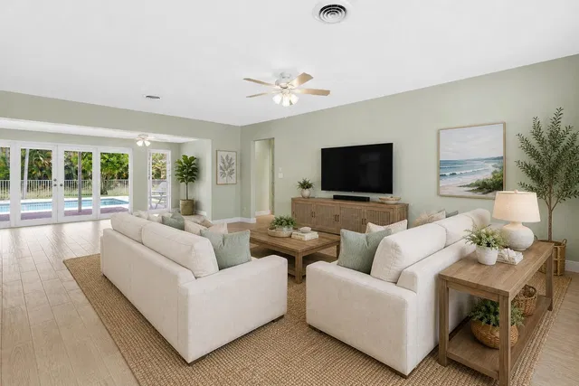 Residence photo 4