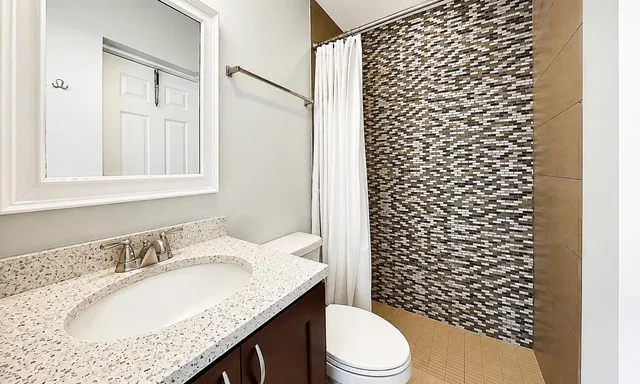 Residence photo 24