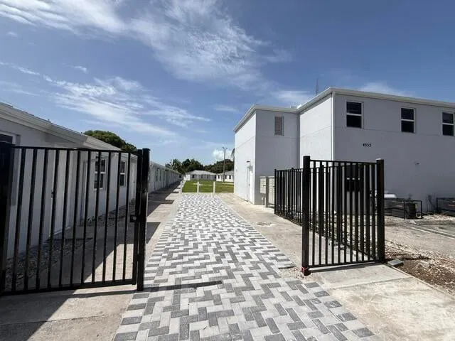 Unit 26 photo 2