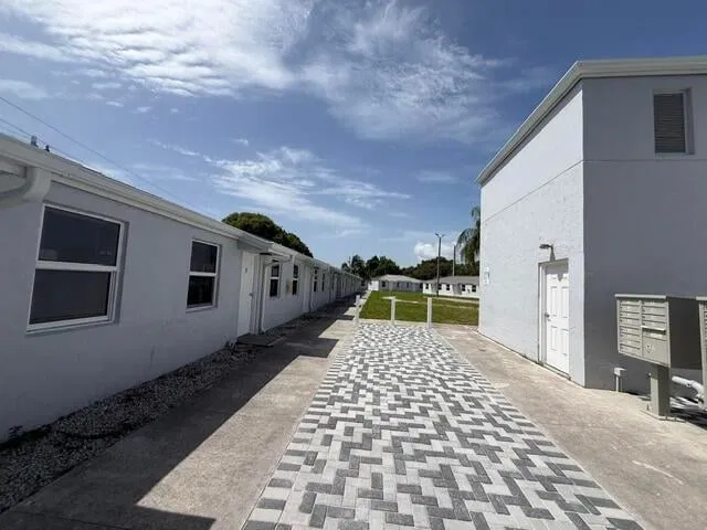 Unit 26 photo 5