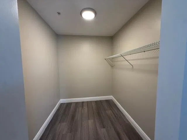 Unit 26 photo 11