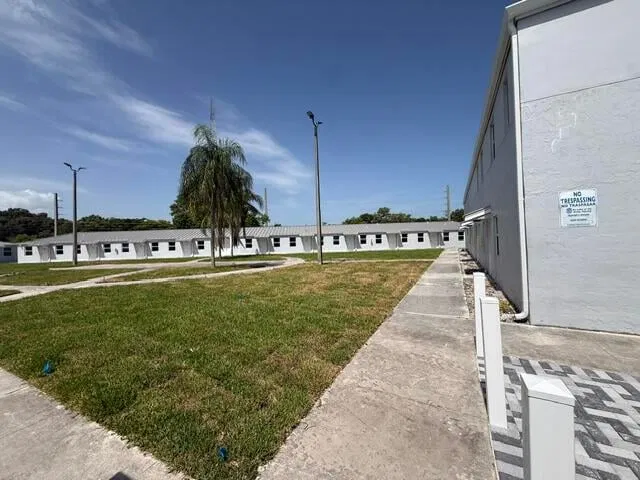 Unit 26 photo 23