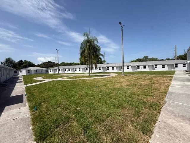 Unit 26 photo 24