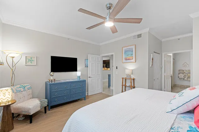 Unit 105 photo 17