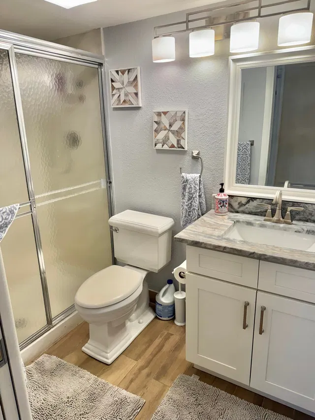 Unit 1217 photo 15