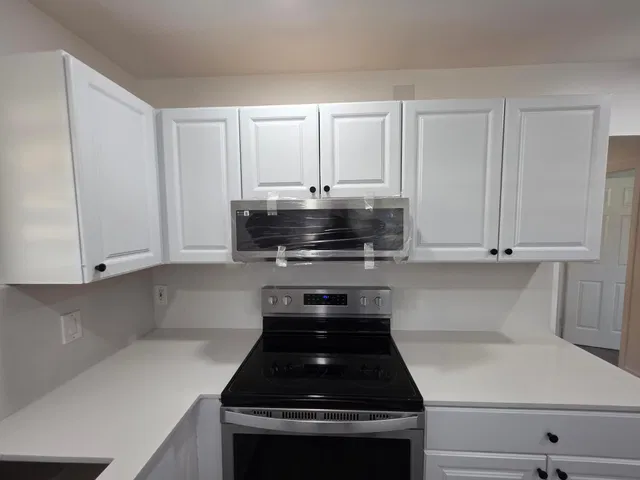 Residence photo 18
