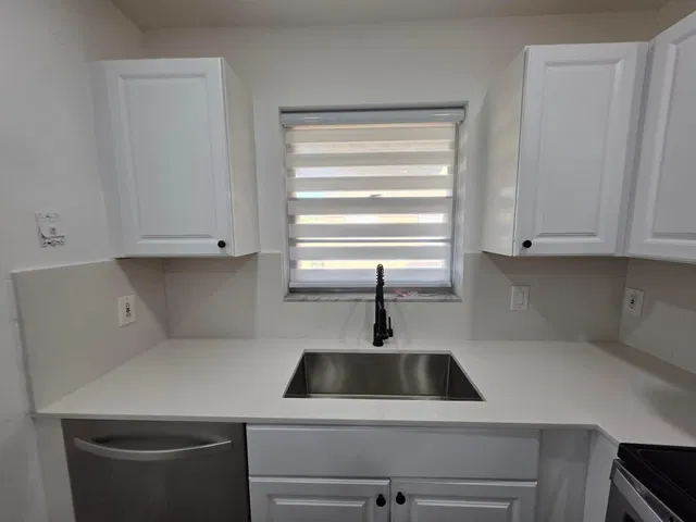 Residence photo 19