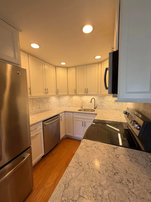  Residence photo 6