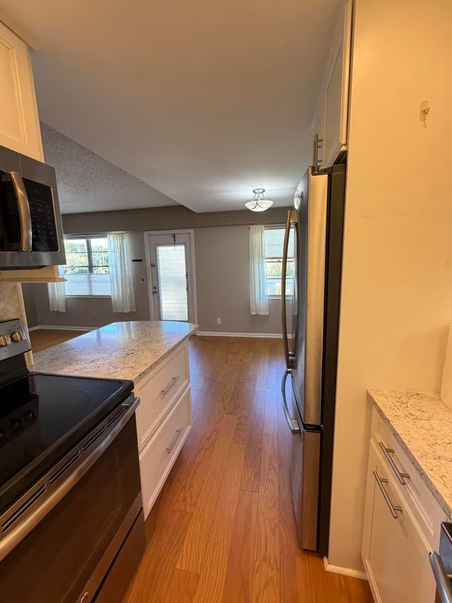  Residence photo 11