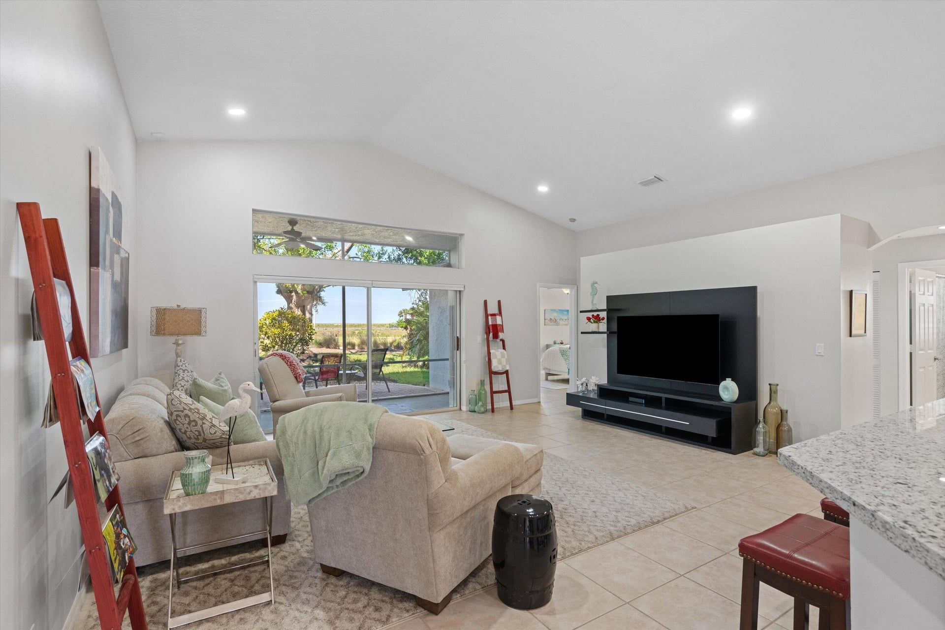 Residence photo 13