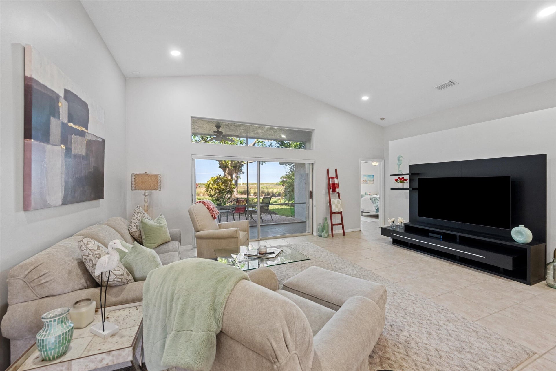 Residence photo 14