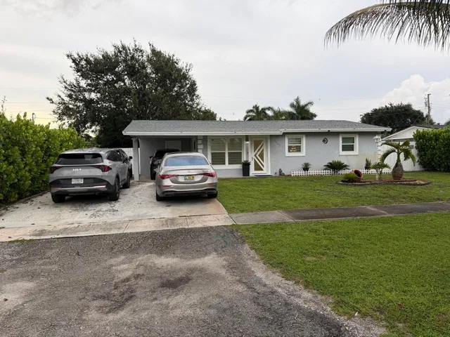Residence photo 19