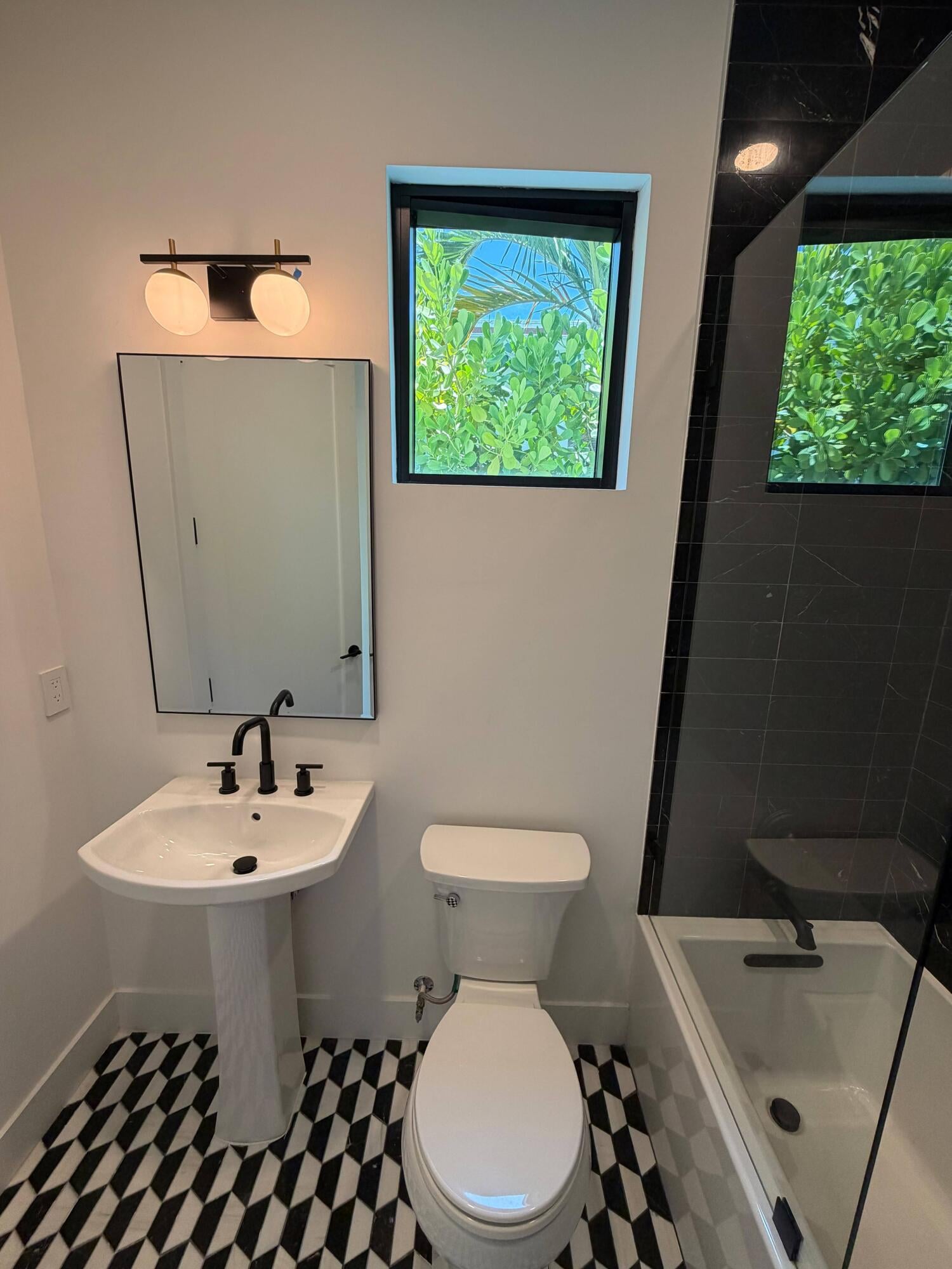 SoSo West Palm Beach Residence photo 13