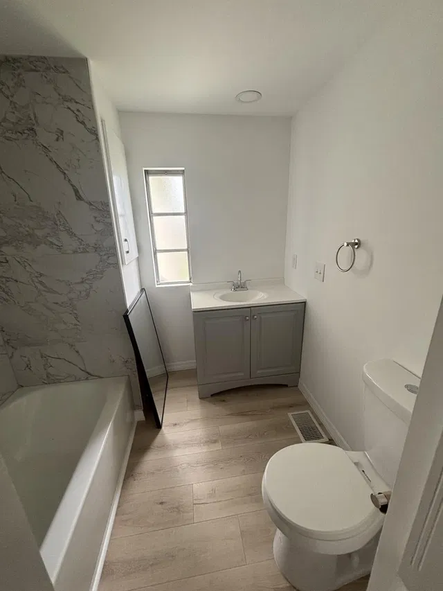 Residence photo 18