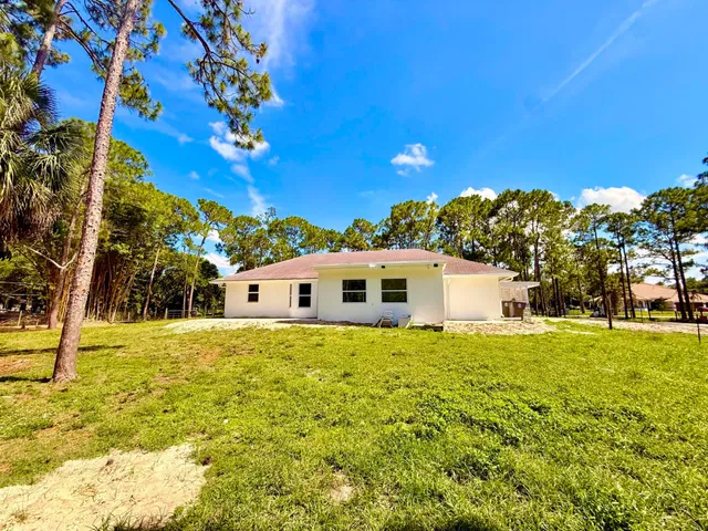 Residence photo 39