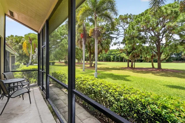 PGA National Palm Beach Gardens Residence photo 9