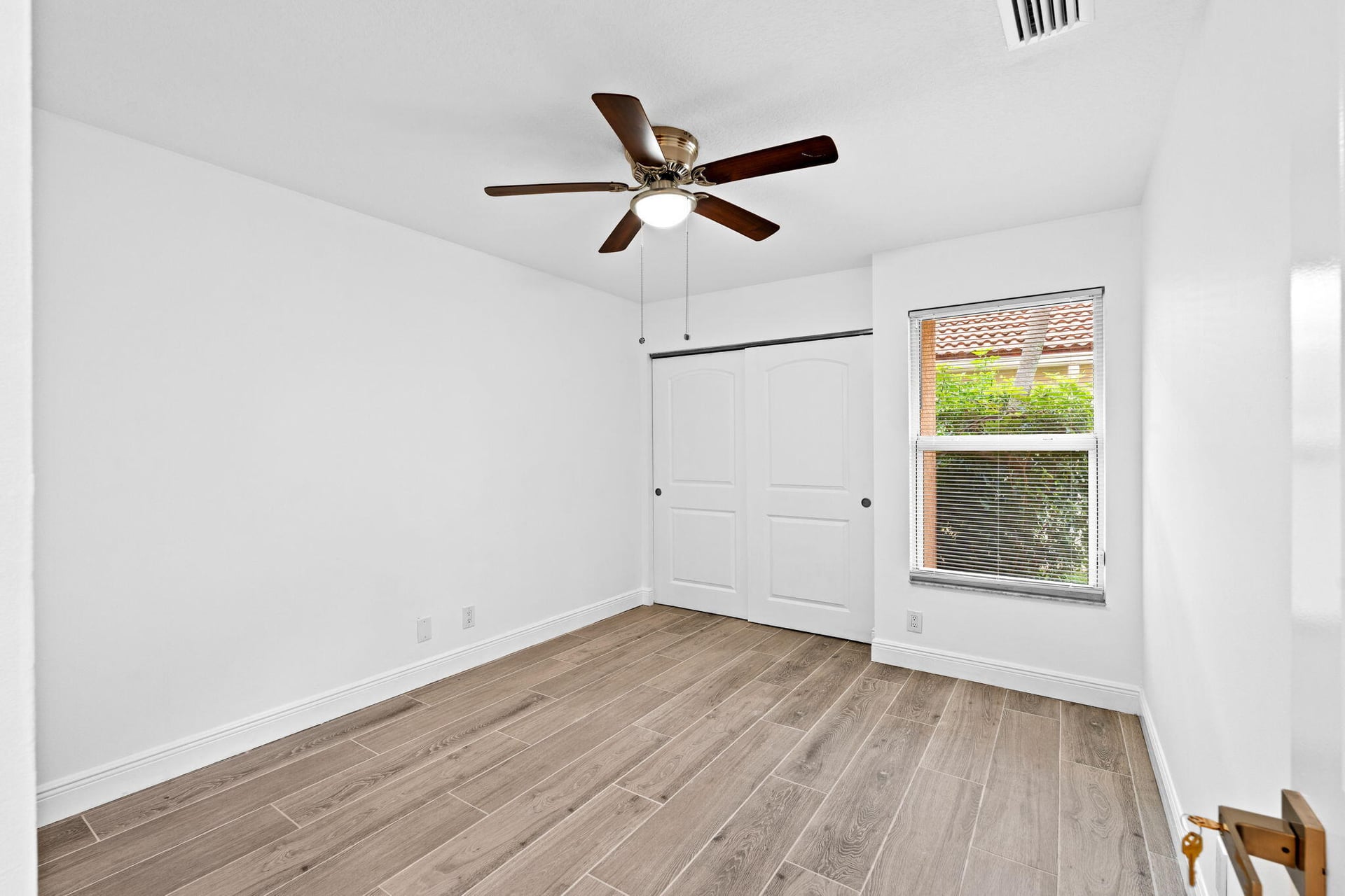  Residence photo 20