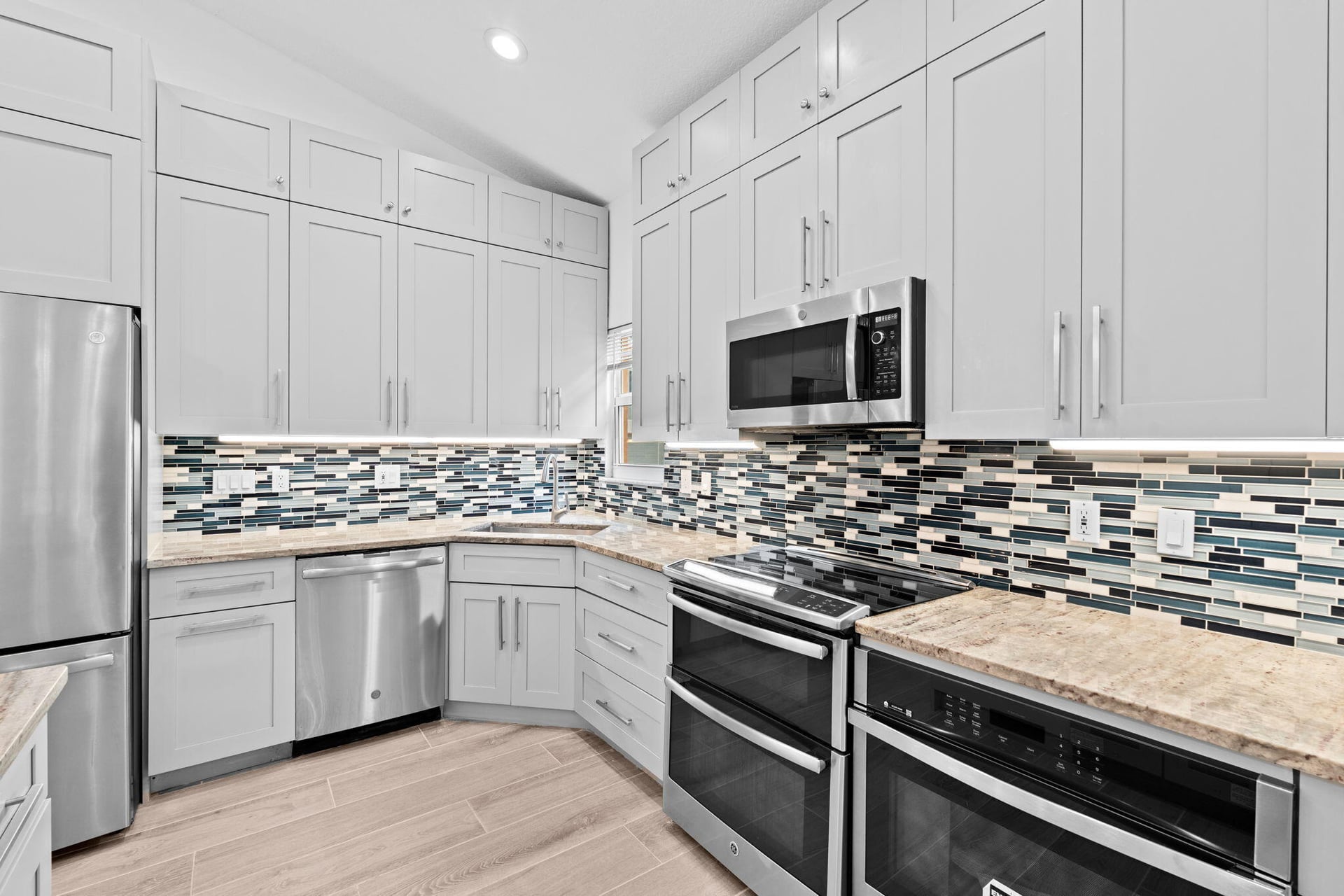  Residence photo 31