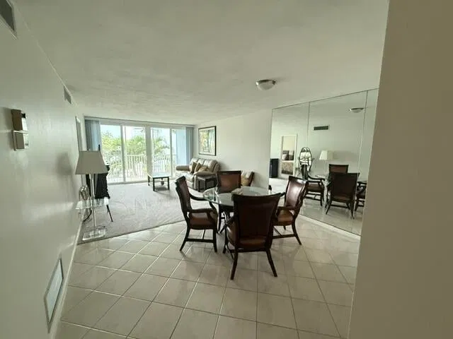 Unit 202 photo 3