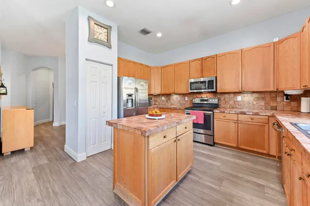 Residence photo 9