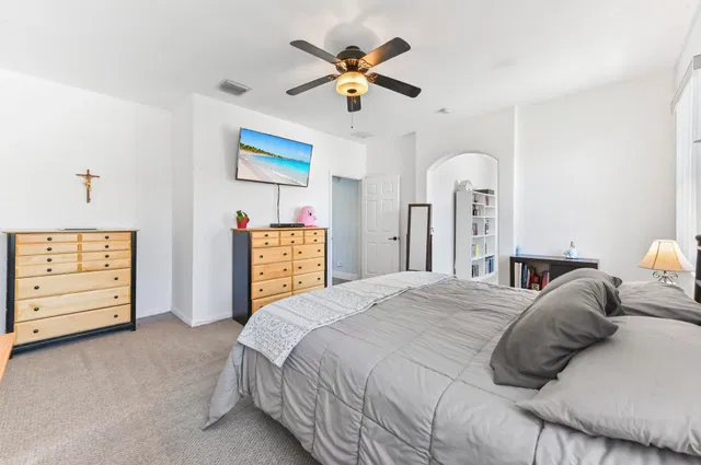 Residence photo 13