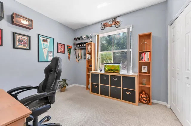 Residence photo 20