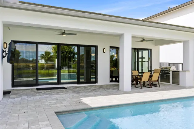 Boca Bridges Residence photo 4