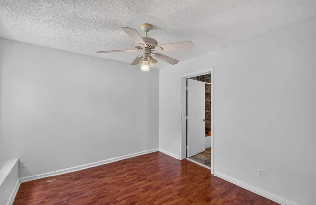 Residence photo 35