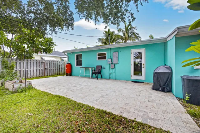 Residence photo 33