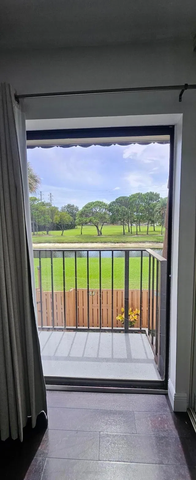  Residence photo 61