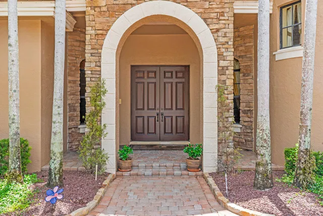Residence photo 5