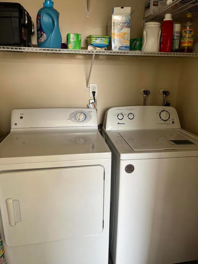 Unit 619 photo 12